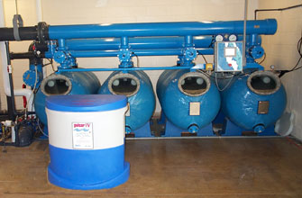 Commercial pool filtration system